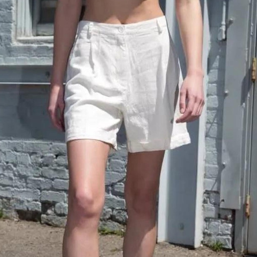 Brandy Melville Amelia Linen Shorts